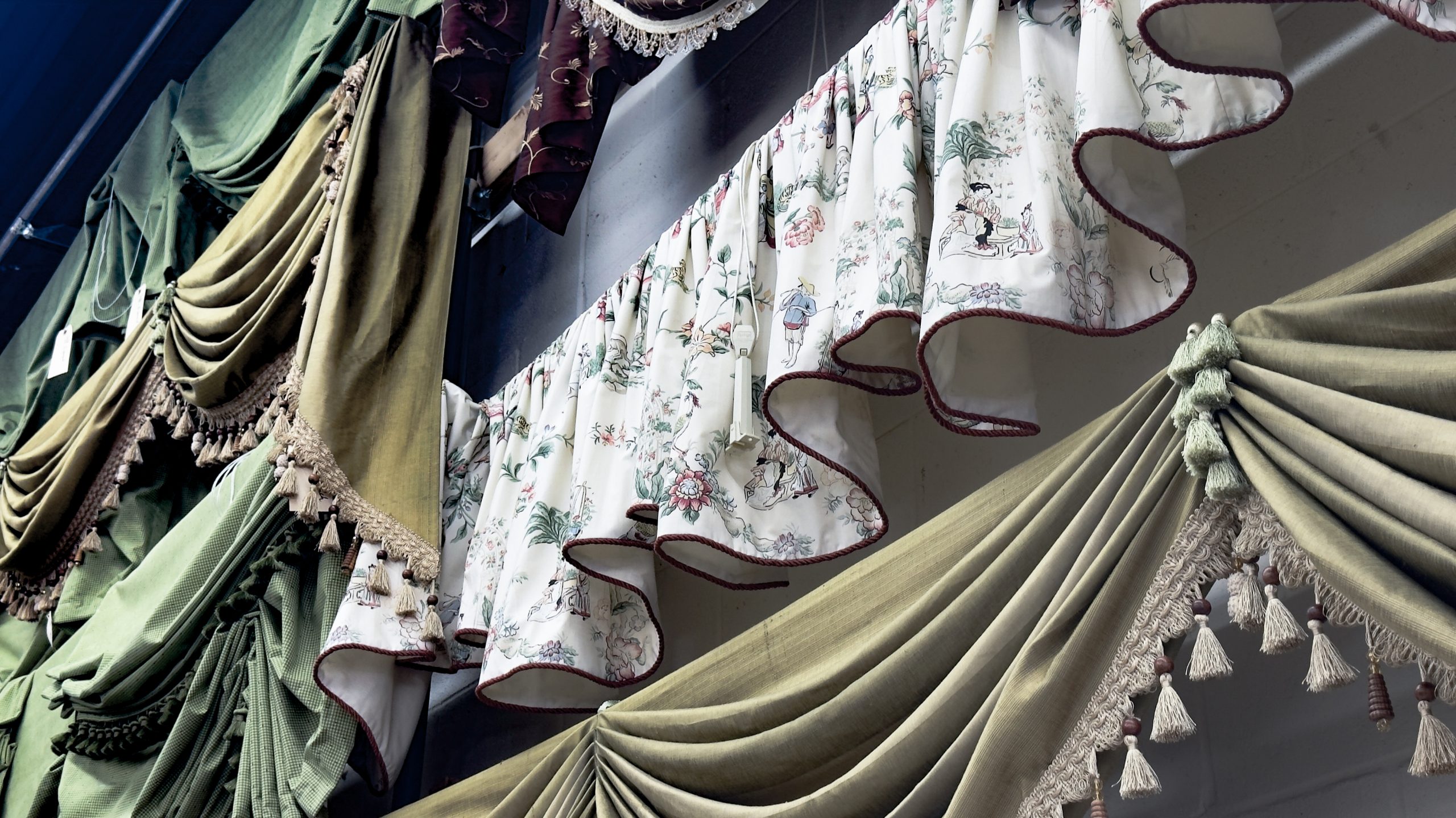 Professional drapery cleaning service